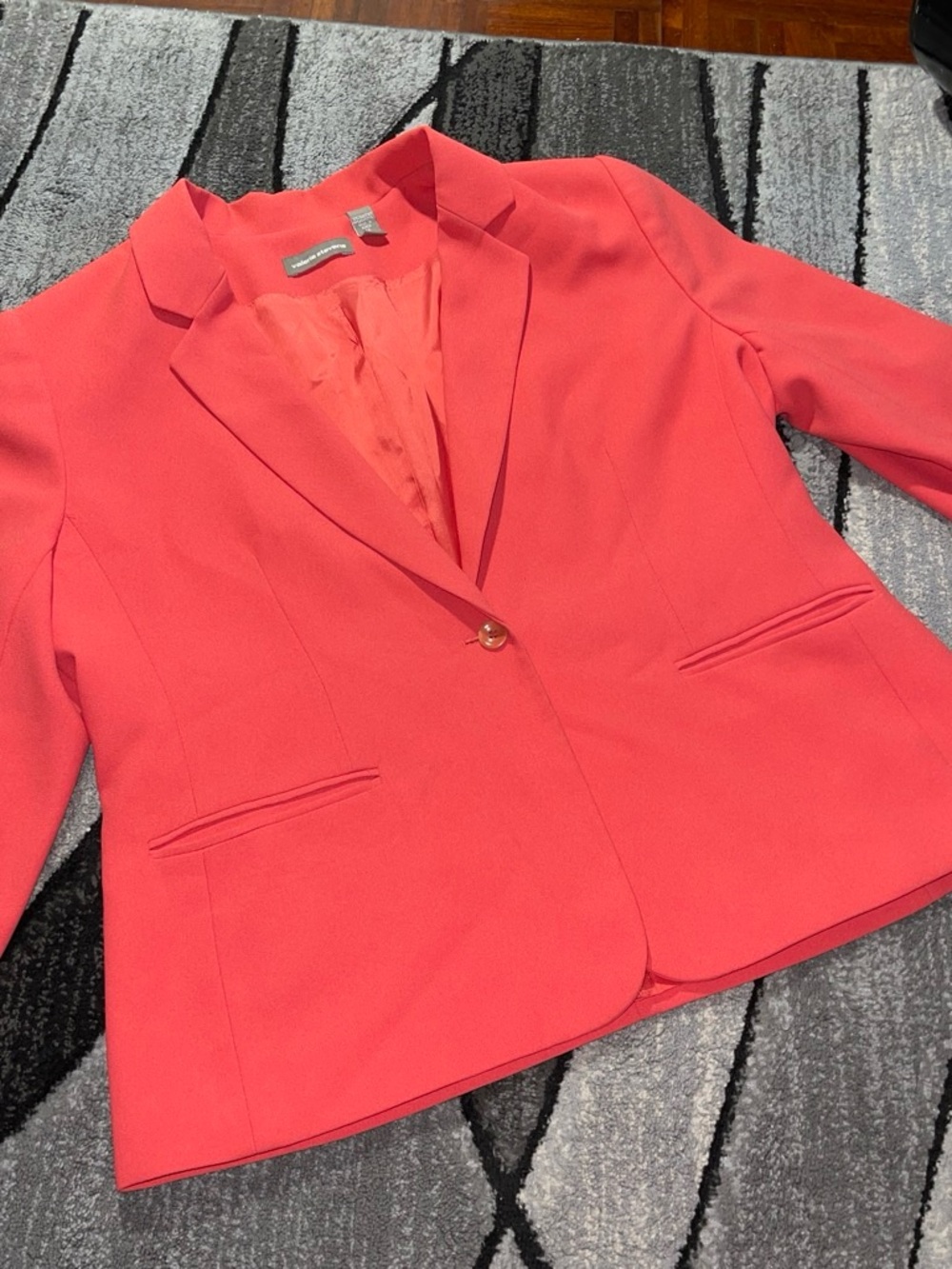 Valerie Stevens Coral Single-Button Blazer